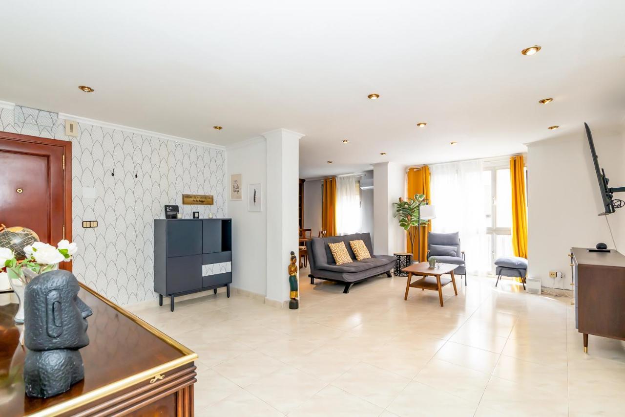 Maxwell House Valencia Apartment Exterior photo